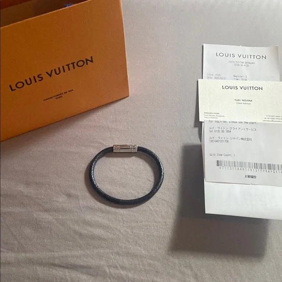 Louis Vuitton “Keep it” Bracelet - Picture 2 of 5